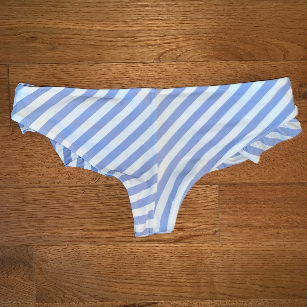 Stripped Bikini - image 6